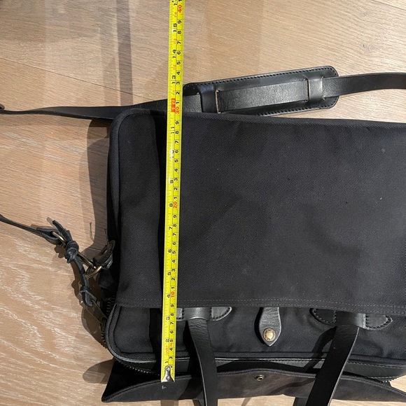 Filson rugged twill black briefcase - Picture 7 of 13